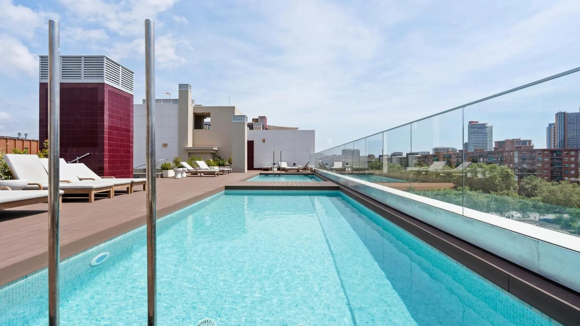 公寓 Modern Oasis 1Br With Rooftop Pools & Parking 巴塞罗那