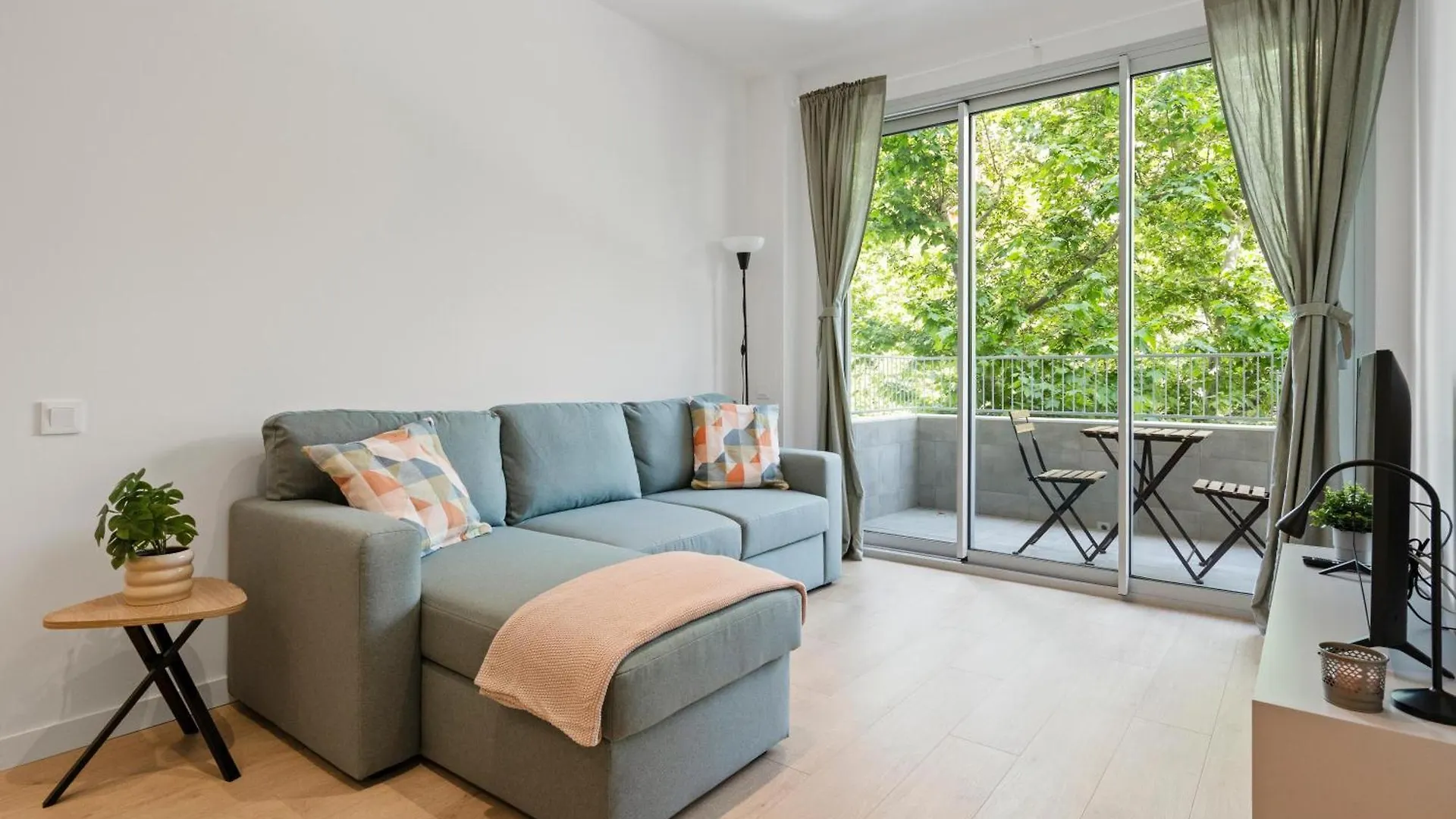 Modern Oasis 1Br With Rooftop Pools & Parking 巴塞罗那 西班牙